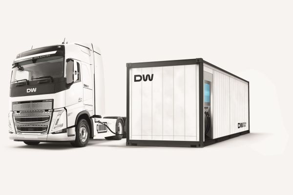 Elektro-Lkw mit Mega-Charger