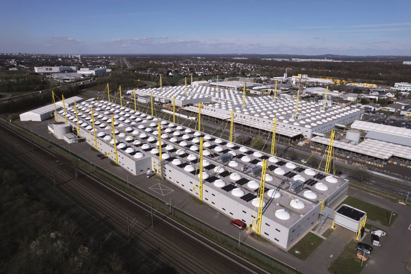 Mittlerweile umfasst der gesamte Igus Campus in Köln, wo das Unternehmen produziert, testet und forscht, rund 218.000 Quadratmeter. (Quelle: Igus GmbH)