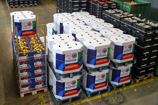 Ready to go: Die sortierte und verpackte Ware ist bereit zur Abholung.